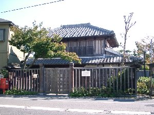 一茶記念館